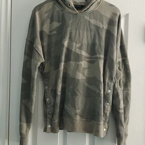 Abercrombie & Fitch Camo Hoodie Sweatshirt